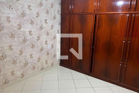 Quarto 2 de apartamento para alugar com 2 quartos, 72m² em Embaré, Santos