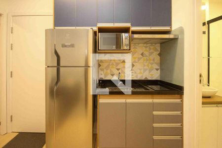 Cozinha de apartamento para alugar com 2 quartos, 25m² em Vila Ema, São Paulo