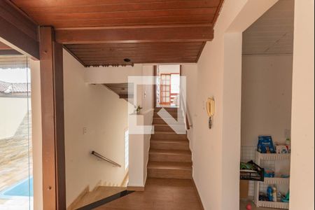 Escada Acesso Suíte de casa à venda com 3 quartos, 250m² em Jardim dos Oliveiras, Campinas