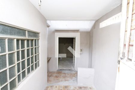 Entrada de casa para alugar com 3 quartos, 100m² em Madre Gertrudes, Belo Horizonte