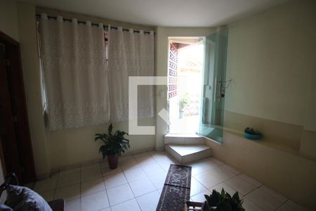Sala de casa para alugar com 3 quartos, 354m² em Pindorama, Belo Horizonte