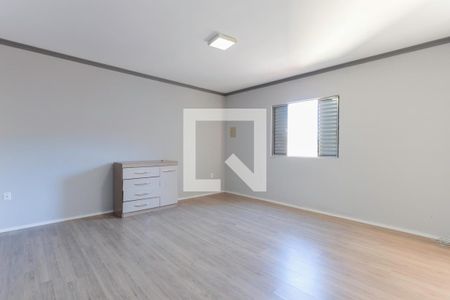 Suíte de casa para alugar com 3 quartos, 190m² em Jardim Vista Alegre, São Paulo