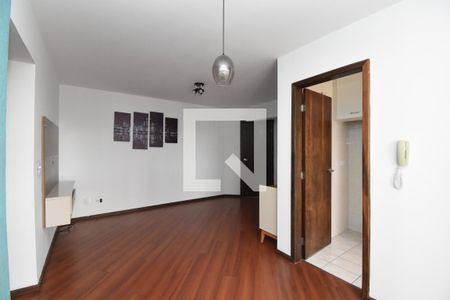 Sala de apartamento para alugar com 2 quartos, 64m² em Cabral, Curitiba