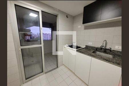 Cozinha de apartamento para alugar com 3 quartos, 147m² em Vila Mathias, Santos