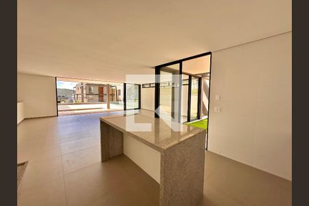 Casa de Condomínio para alugar com 4 quartos, 524m² em  Lagoa dos Ingleses, Nova Lima