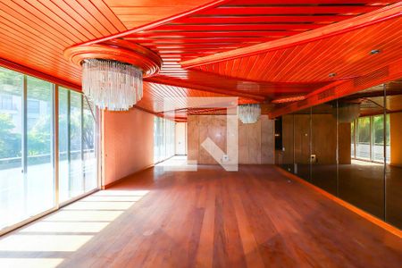 Casa à venda com 5 quartos, 3835m² em Jardim Panorama, São Paulo