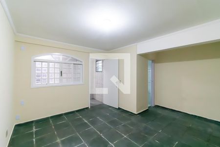 Sala de casa para alugar com 3 quartos, 100m² em Vila Nova York, São Paulo