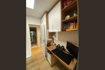 Quarto de apartamento à venda com 3 quartos, 88m² em Barra Funda, São Paulo