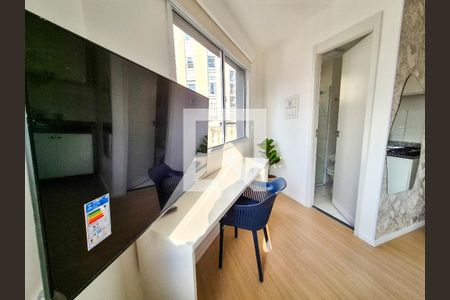 Sala/Quarto de kitnet/studio para alugar com 1 quarto, 18m² em República, São Paulo