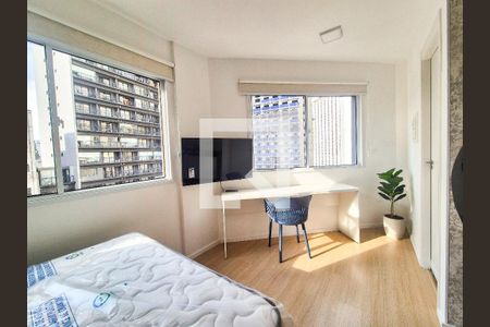 Sala/Quarto de kitnet/studio para alugar com 1 quarto, 18m² em República, São Paulo