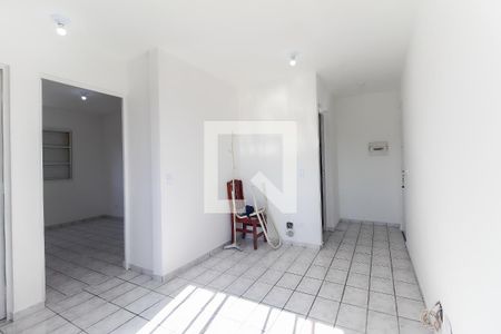 Sala de apartamento para alugar com 2 quartos, 45m² em Conjunto Habitacional Santa Etelvina Ii, São Paulo