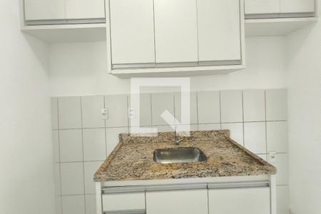 Cozinha de apartamento à venda com 2 quartos, 58m² em Jardim Novo Maracana, Campinas
