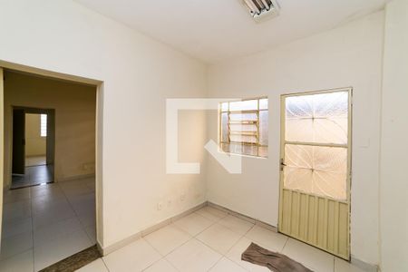 Copa de casa para alugar com 4 quartos, 100m² em Santa Efigênia, Belo Horizonte