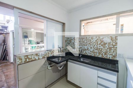 Cozinha de kitnet/studio para alugar com 0 quarto, 25m² em Jardim Julio, Barueri
