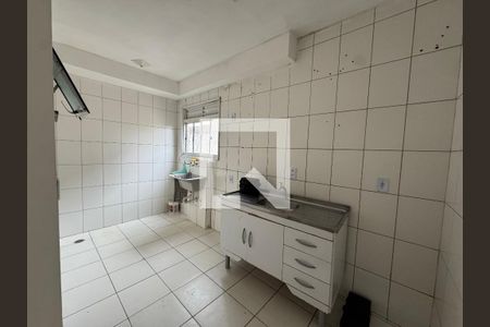 Cozinha de apartamento à venda com 2 quartos, 60m² em Metalúrgicos, Osasco