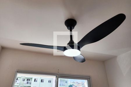 Sala  de apartamento à venda com 2 quartos, 50m² em Santo Cristo, Rio de Janeiro