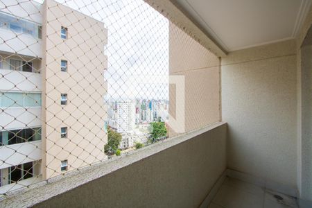 Varanda da sala de apartamento para alugar com 2 quartos, 64m² em Jardim Bela Vista, Santo André