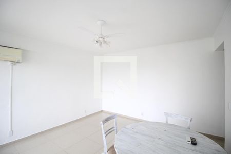 Sala de apartamento para alugar com 2 quartos, 73m² em Moinhos de Vento, Porto Alegre