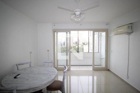 Apartamento para alugar com 2 quartos, 73m² em Moinhos de Vento, Porto Alegre