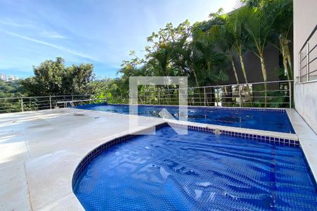 Piscina de casa de condomínio à venda com 4 quartos, 455m² em Vale dos Cristais, Nova Lima