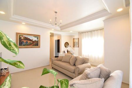 Sala de casa à venda com 4 quartos, 494m² em Cascatinha, Curitiba