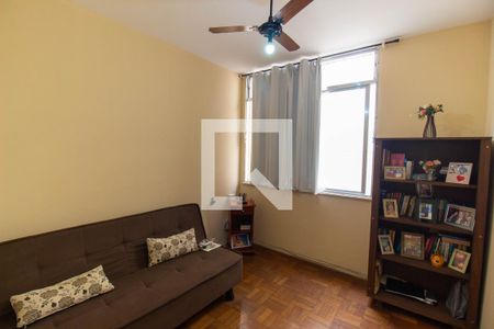 Quarto 1 de apartamento para alugar com 3 quartos, 110m² em Icaraí, Niterói