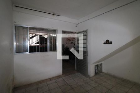 Quarto de casa para alugar com 1 quarto, 45m² em Casa Grande, Diadema