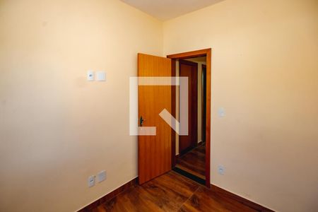 Casa de Condomínio à venda com 3 quartos, 130m² em Copacabana, Belo Horizonte