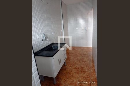 Cozinha de apartamento para alugar com 1 quarto, 29m² em Cidade Ocian, Praia Grande
