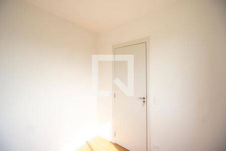 Quarto 01 de apartamento para alugar com 2 quartos, 34m² em Vila Esperança, São Paulo