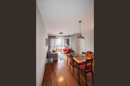 Sala de apartamento para alugar com 3 quartos, 75m² em Chácara Inglesa, São Paulo