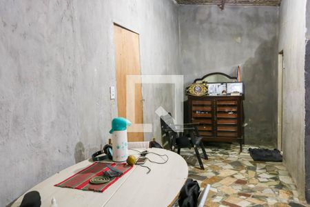 Sala de casa para alugar com 1 quarto, 30m² em Encantado, Rio de Janeiro