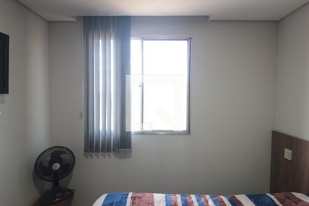 Quarto 1 de apartamento para alugar com 2 quartos, 47m² em Bom Sucesso, Belo Horizonte