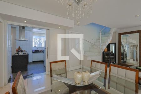 Sala  de apartamento à venda com 3 quartos, 210m² em Carmo, Belo Horizonte