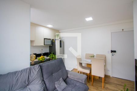 Sala de apartamento à venda com 2 quartos, 42m² em Vila Aquilino, Santo André