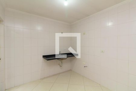 Cozinha de casa de condomínio para alugar com 2 quartos, 70m² em Vila Monte Santo, São Paulo