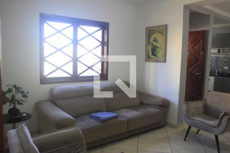 Sala de casa à venda com 6 quartos, 220m² em Vila Sao Ricardo, Guarulhos