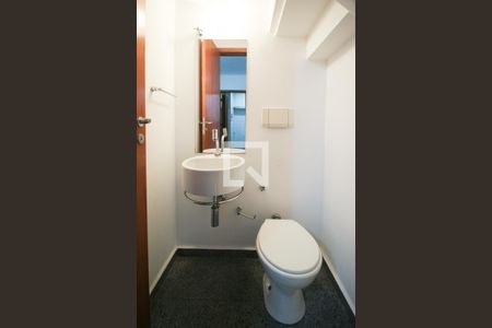 Lavabo de apartamento à venda com 2 quartos, 74m² em Moema, São Paulo