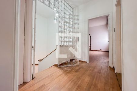 Piso Superior de casa para alugar com 4 quartos, 271m² em Ipiranga, São Paulo