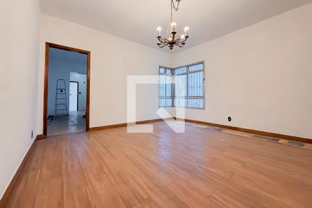 Sala de casa para alugar com 4 quartos, 271m² em Ipiranga, São Paulo