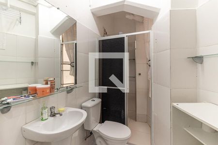 Banheiro de kitnet/studio para alugar com 1 quarto, 26m² em Centro Histórico de São Paulo, São Paulo