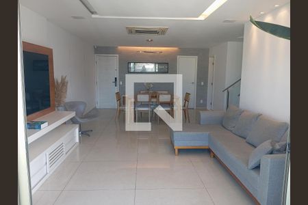 Sala de apartamento para alugar com 4 quartos, 350m² em Barra da Tijuca, Rio de Janeiro