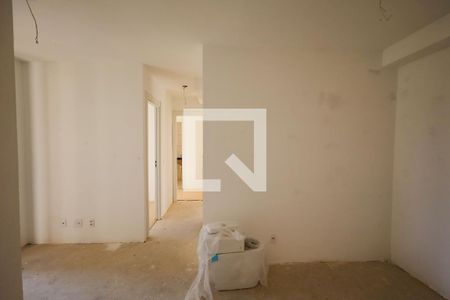 Sala de apartamento à venda com 3 quartos, 62m² em Usina Piratininga, São Paulo