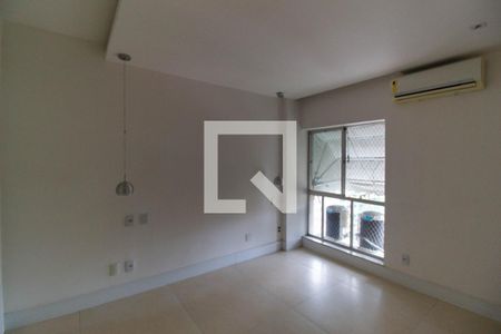Suíte 1 de apartamento para alugar com 3 quartos, 100m² em Ingá, Niterói