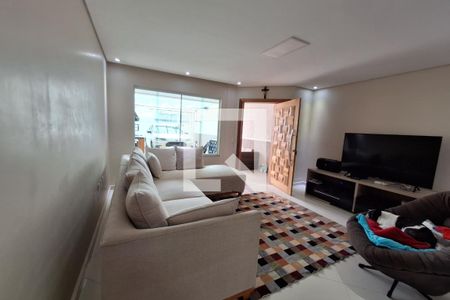 Sala  de casa à venda com 3 quartos, 156m² em Vila Scarpelli, Santo André