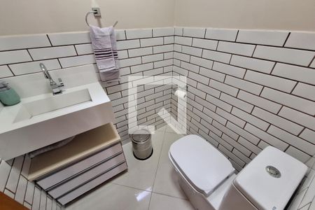 Lavabo de casa à venda com 3 quartos, 156m² em Vila Scarpelli, Santo André