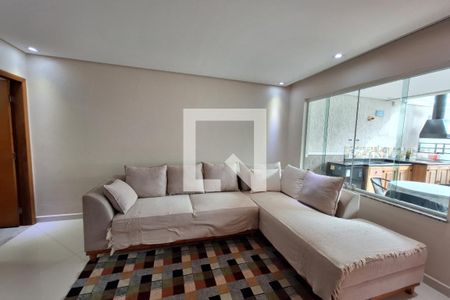 Sala  de casa à venda com 3 quartos, 156m² em Vila Scarpelli, Santo André