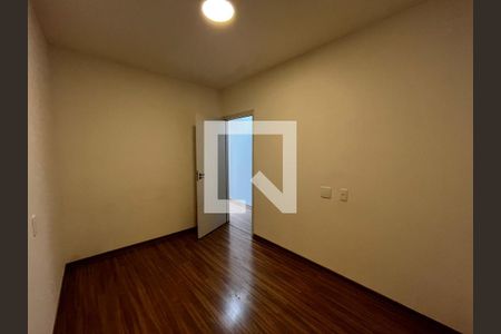 Quarto de apartamento à venda com 3 quartos, 54m² em Jardim Carlos Gomes, Jundiaí