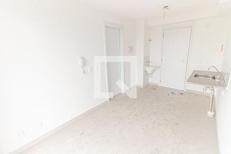 Sala/Cozinha de apartamento para alugar com 1 quarto, 29m² em Brás, São Paulo