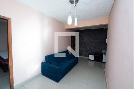 Sala de casa para alugar com 2 quartos, 80m² em Vila Magnesita, Belo Horizonte